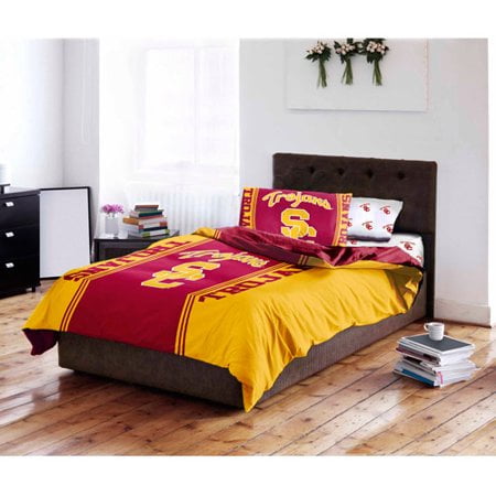 Northwest NCAA USC Trojans Bed in a Bag Complete Bedding Set - Full