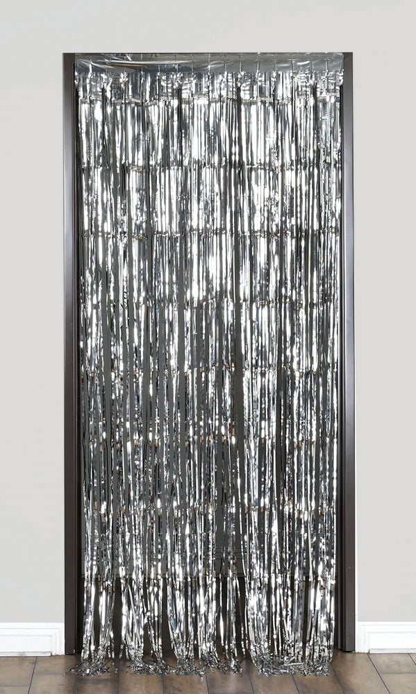 3' x 8' Metallic Fringe Curtain